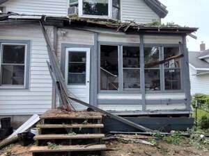 Tree removal in La Valle