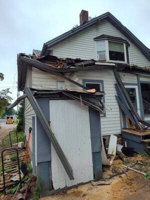 {{ custom_values.service_2 }} in {{custom_values.area_5})