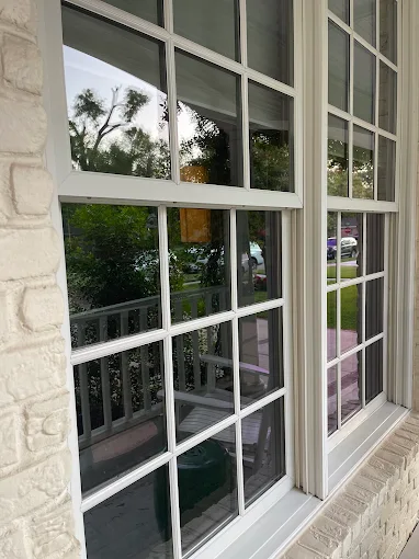  Exterior Window Cleaning