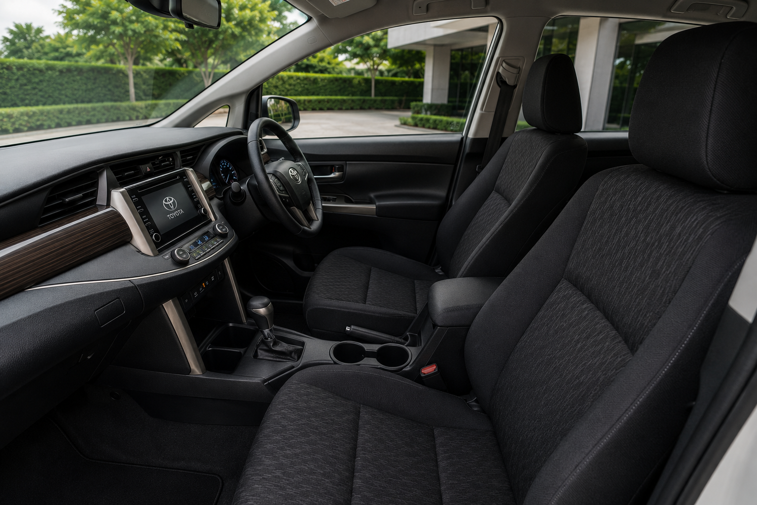 Toyota Innova front seats