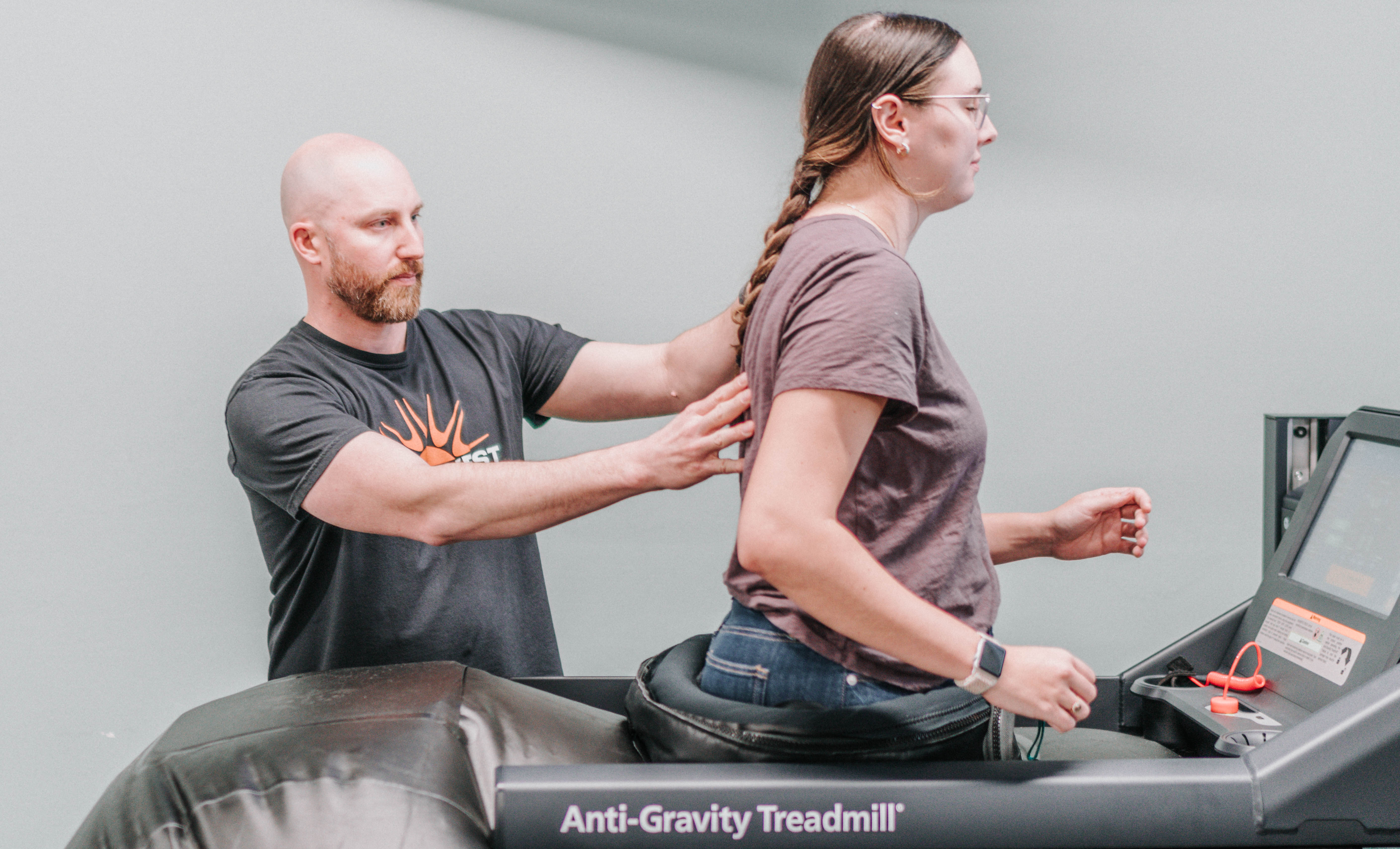 Why Does My Back Hurt When I Stand Up After Sitting?