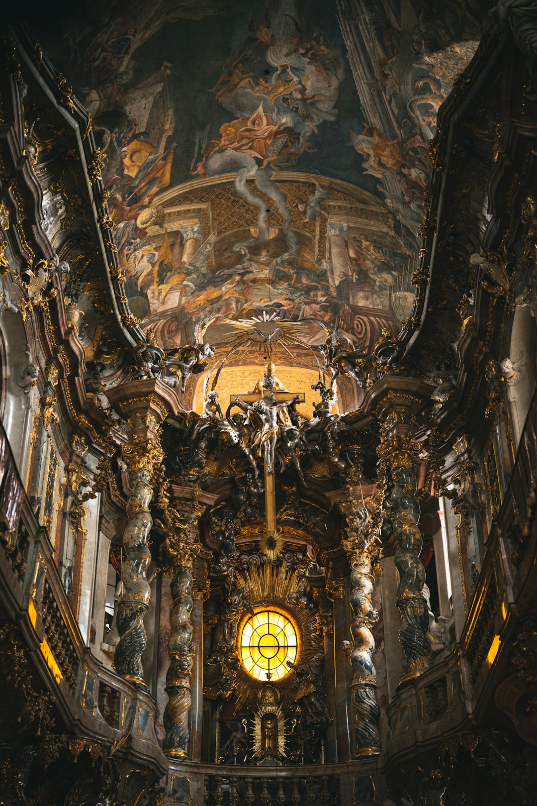 Barockes Interieur der Asamkirche in München