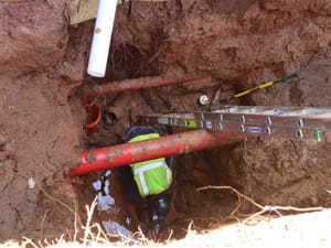 {{ custom_values.service_4 }} in {{custom_values.area_4})