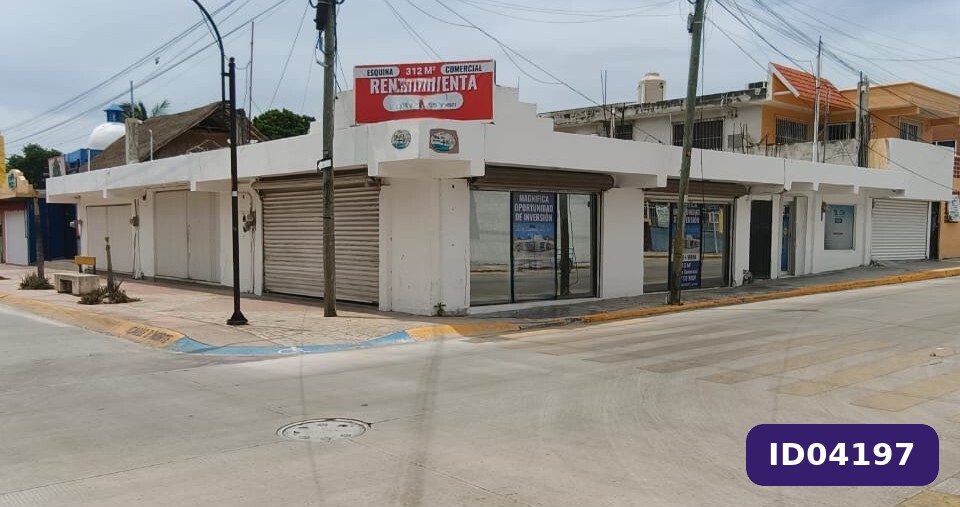 4 locales comerciales a 2 calles del malecón