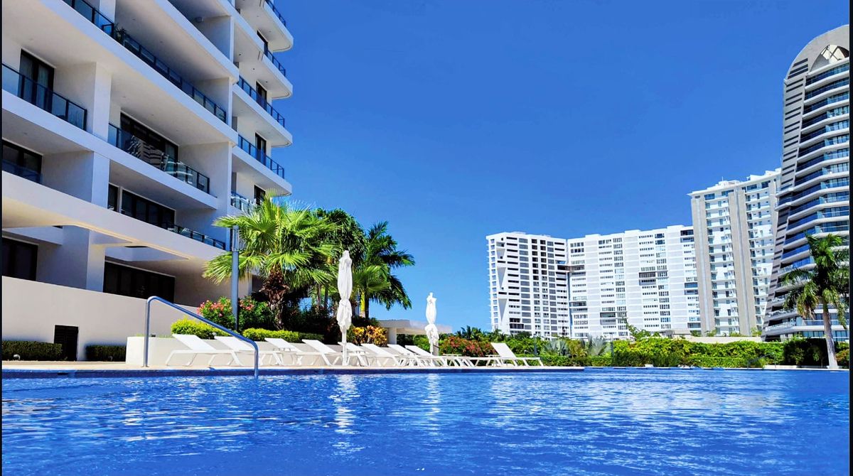 Exclusive apartment with ocean views and premium amenities