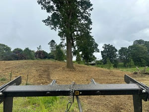 {{ custom_values.service_2 }} in {{custom_values.area_3})