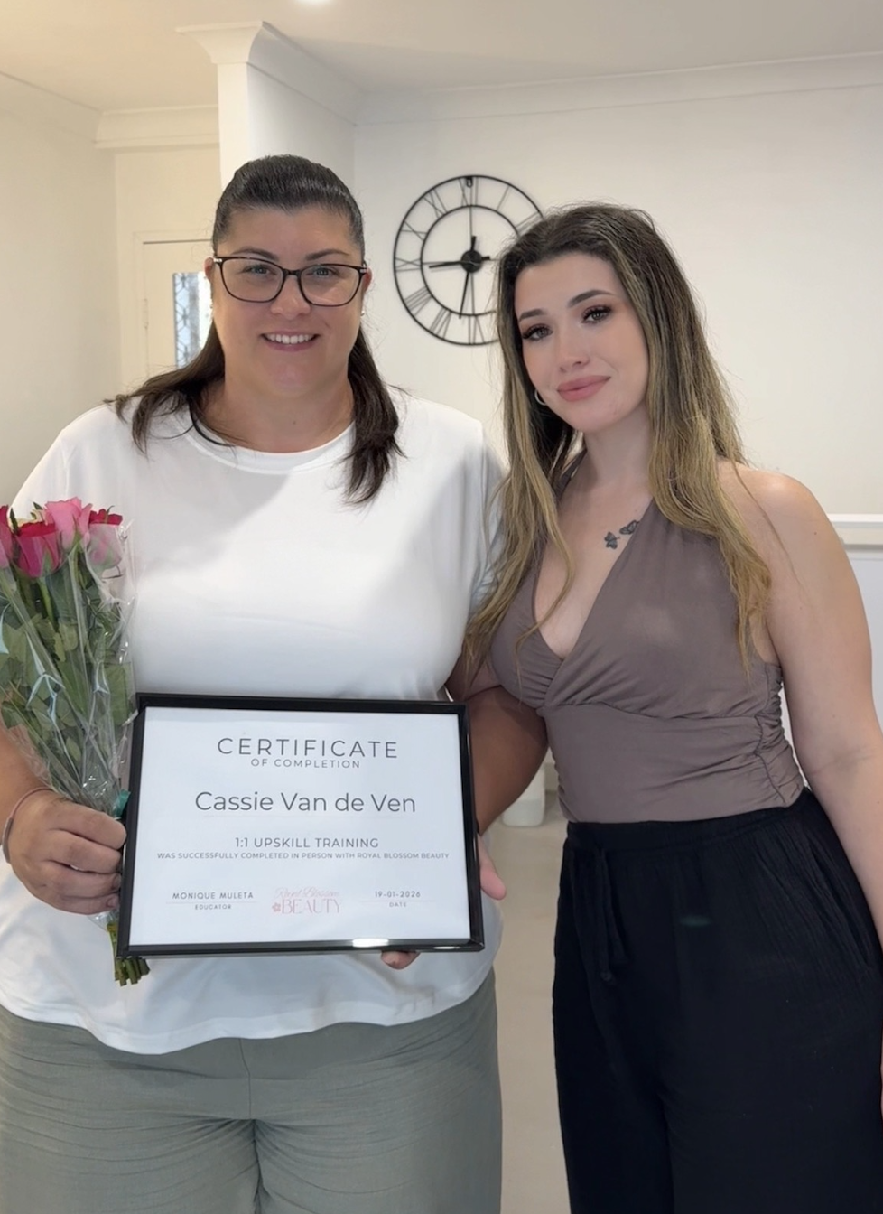 Cassie with her 1:1 Upskill Training certificate