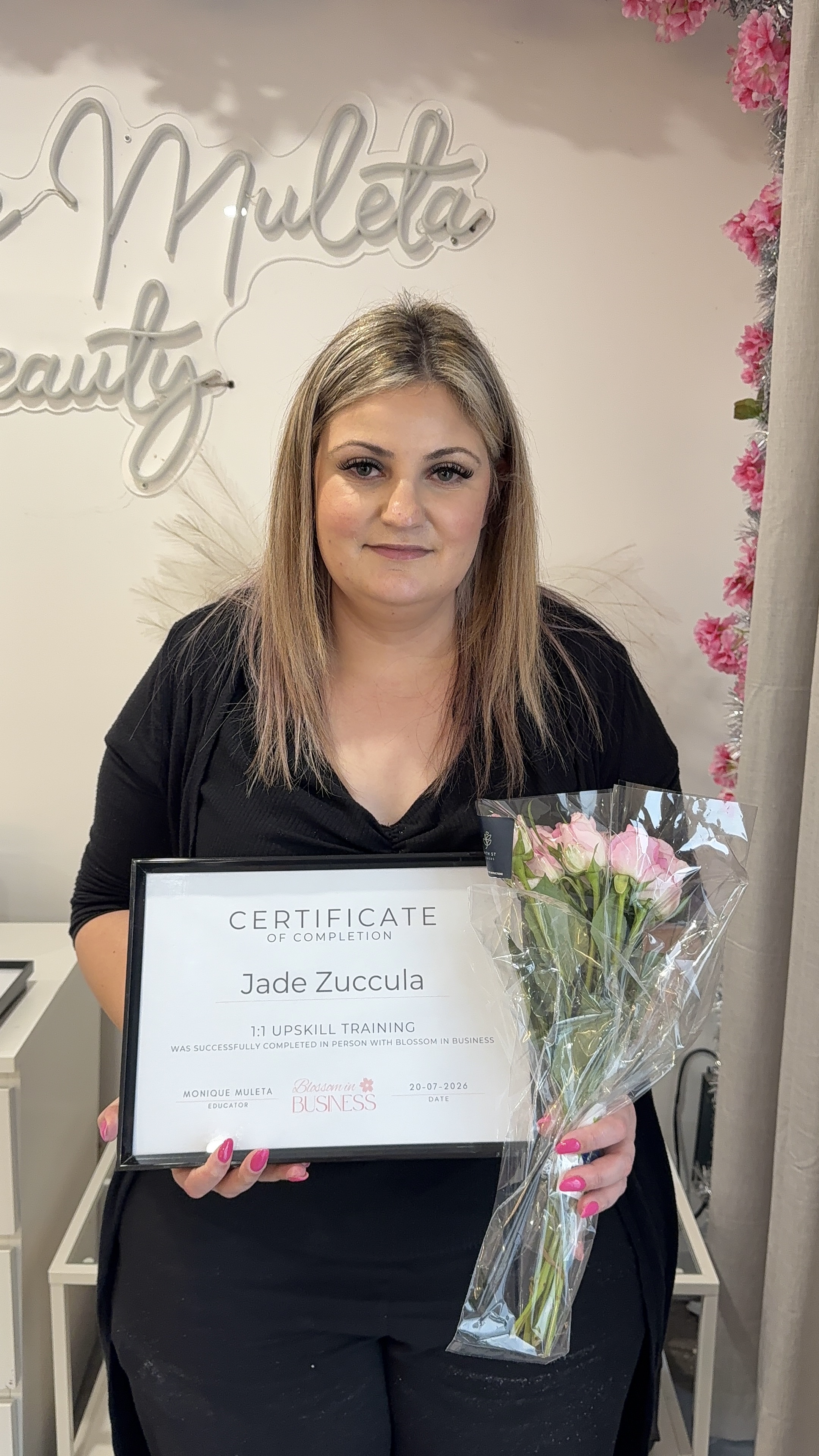 Jade with her 1:1 Upskill Training certificate