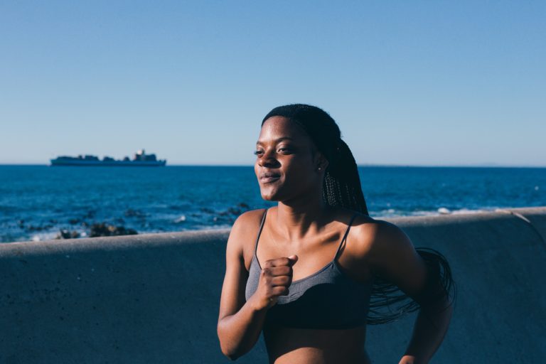 woman-in-active-wear