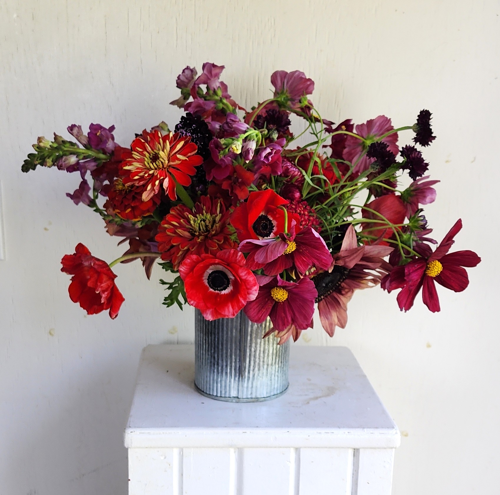 Garden-grown arrangement 13