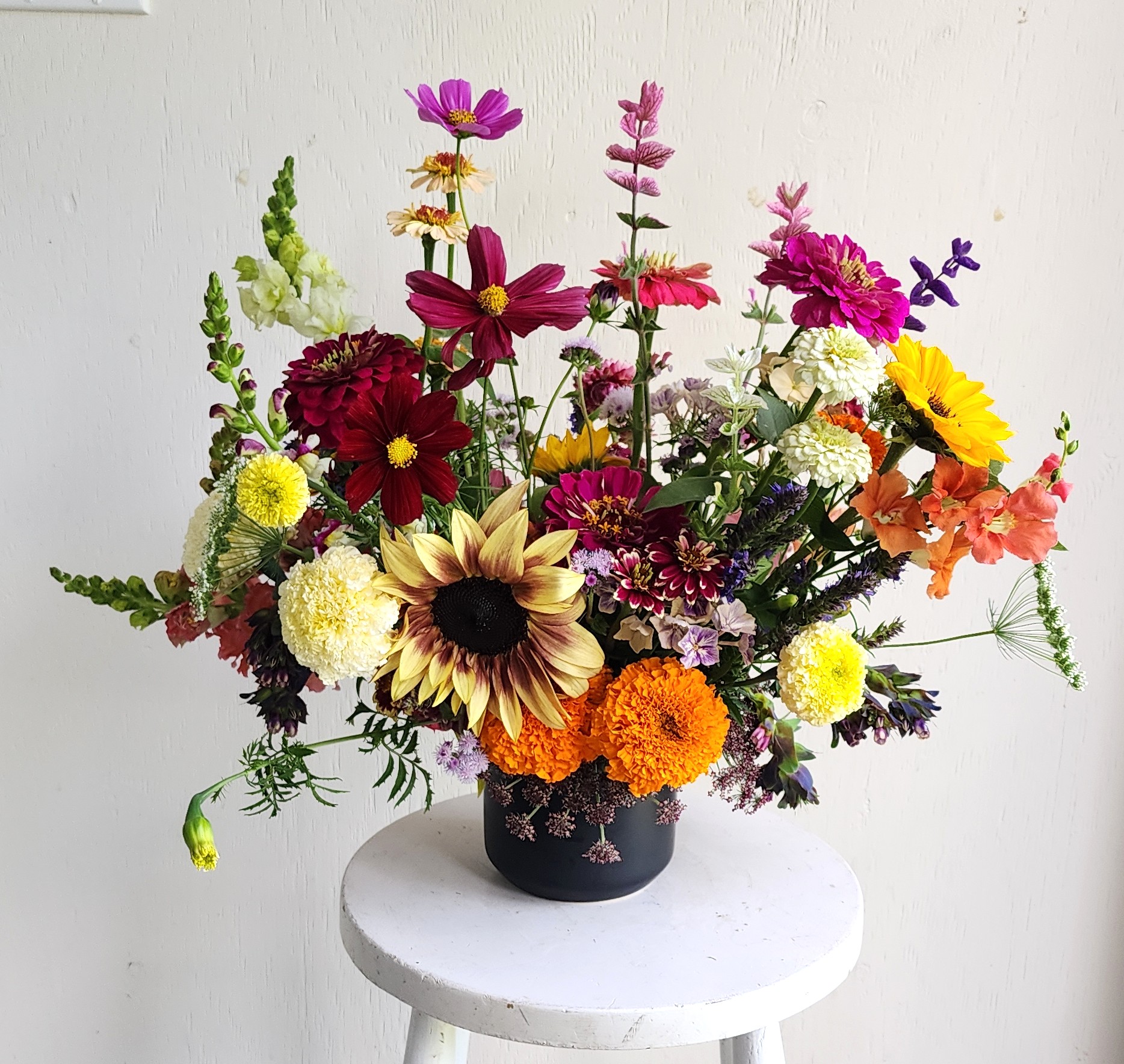 Garden-grown arrangement 4