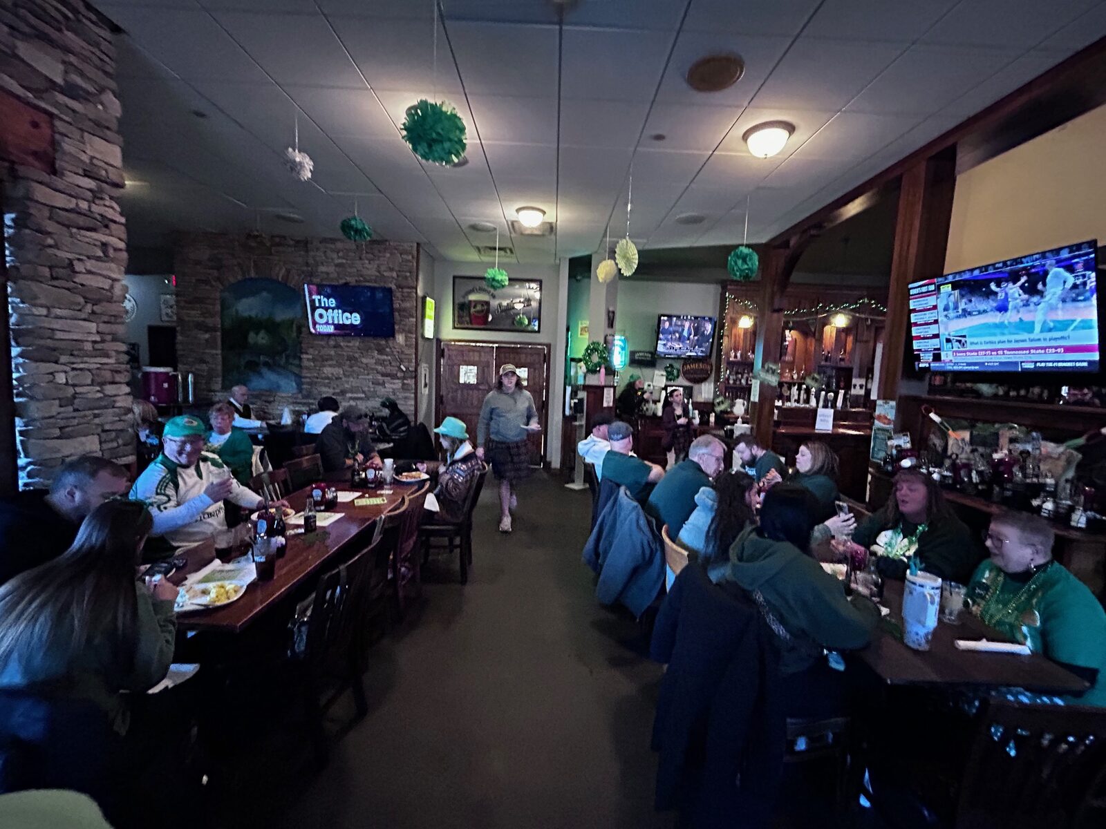 A packed dining room on game day