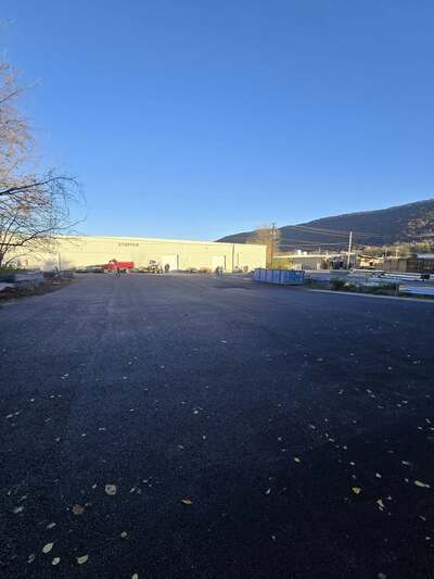 {{ custom_values.service_1 }} in {{custom_values.area_3})