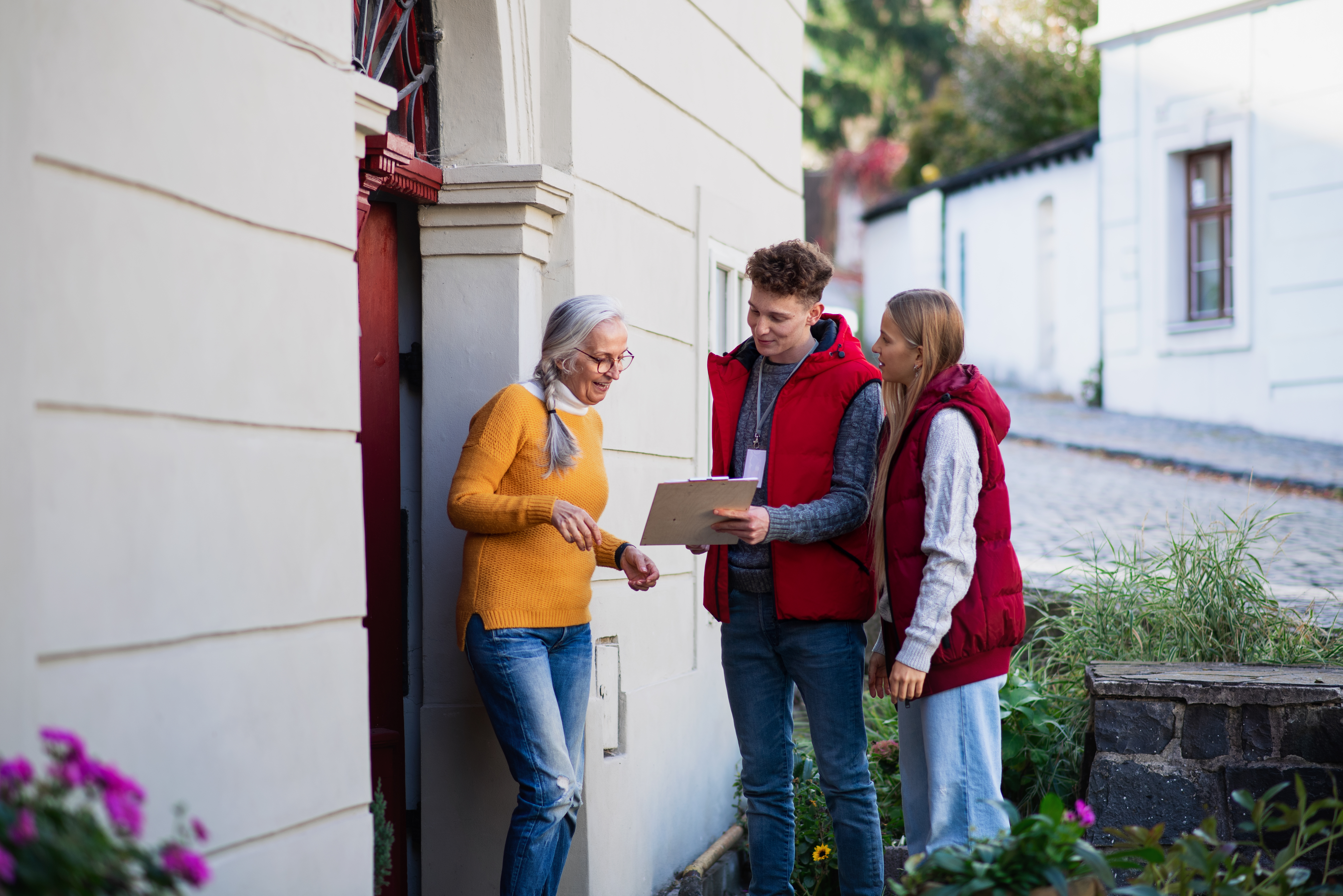 How to Deal with Bad Neighbours Without Making Things Worse: A Calm, Safe Approach