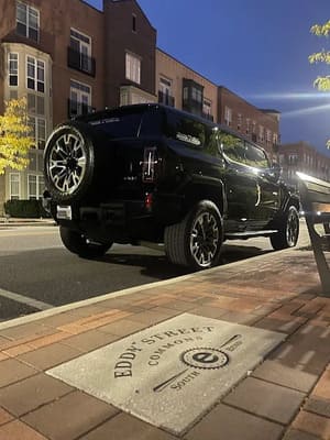 {{ custom_values.service_4 }} in {{custom_values.area_3})