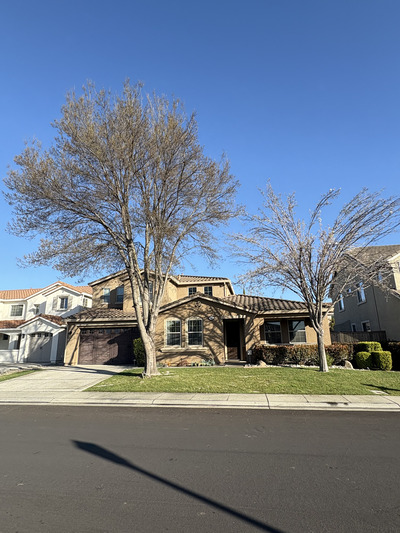 {{ custom_values.service_2 }} in {{custom_values.area_3})