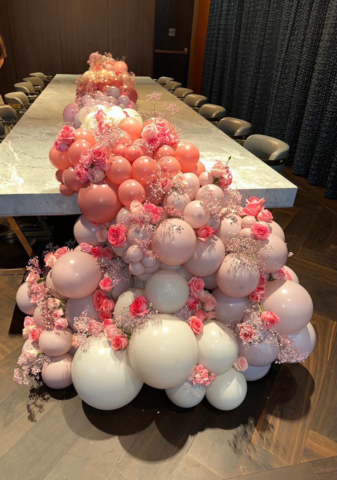 Cascading Balloon Runner at a VIP Creations event