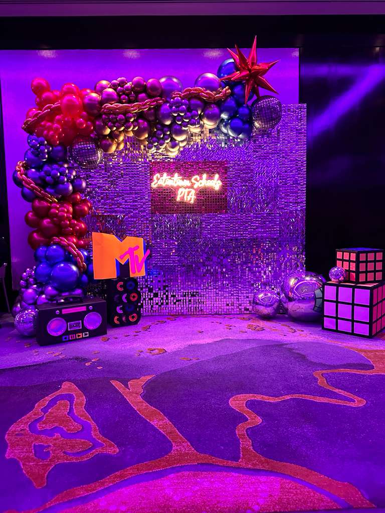 Retro MTV at a VIP Creations event