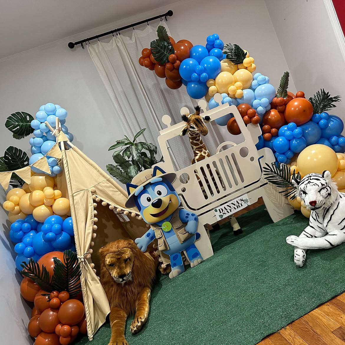 Safari Adventure Birthday at a VIP Creations event