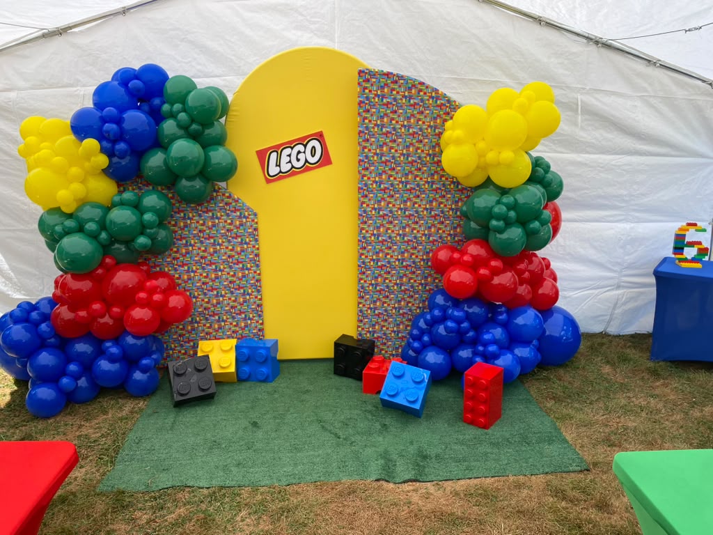 Lego Birthday at a VIP Creations event
