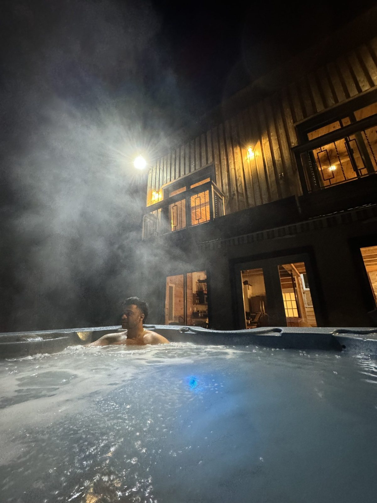 Spa le soir, Bayview Retreat