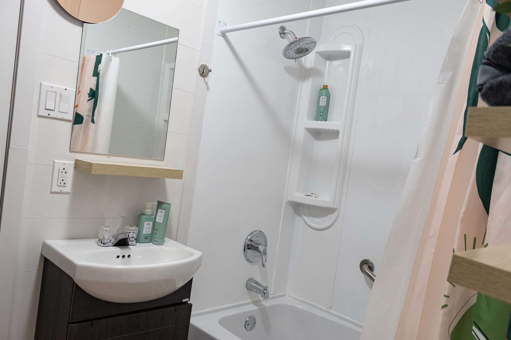 Bathroom, Villa D