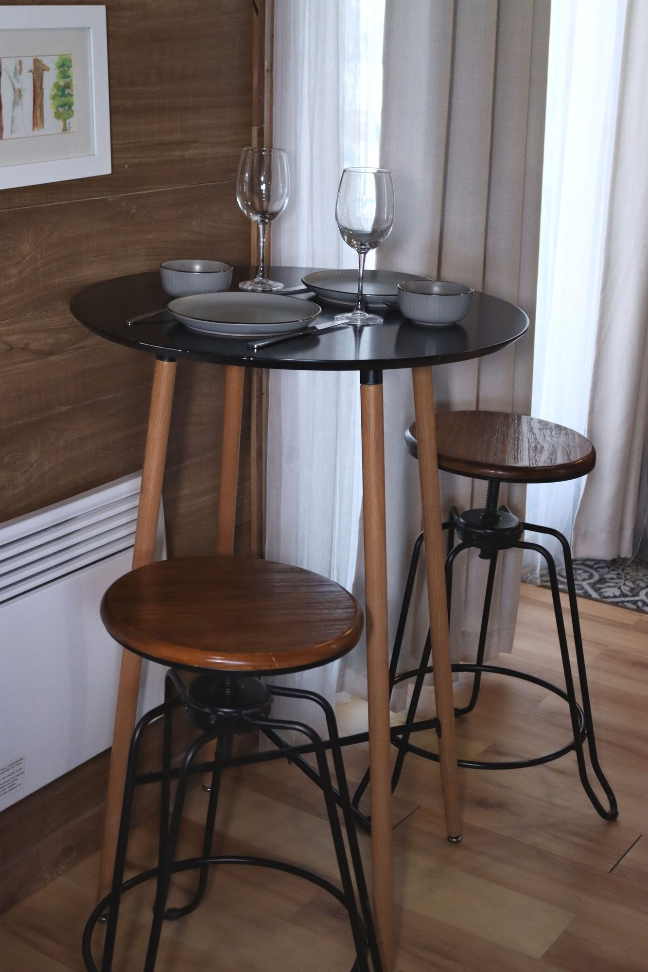 Bistro table, Villa D