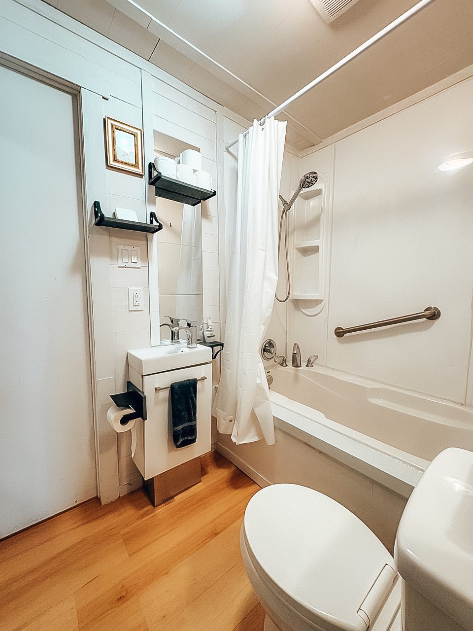 Salle de bain, Villa E