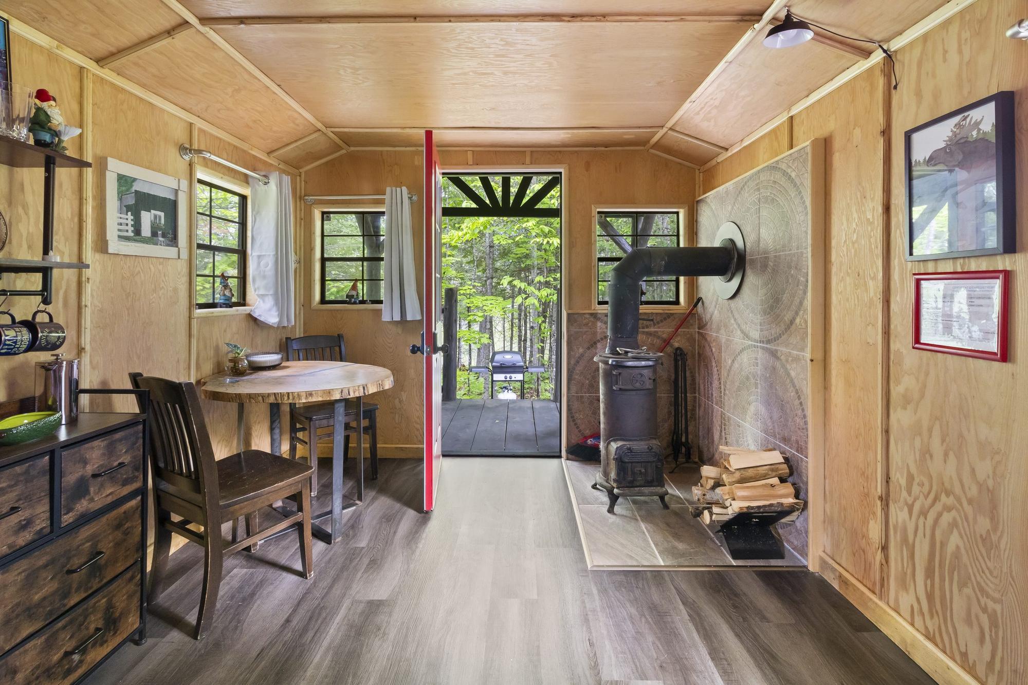 Intérieur du chalet, Maple Ridge