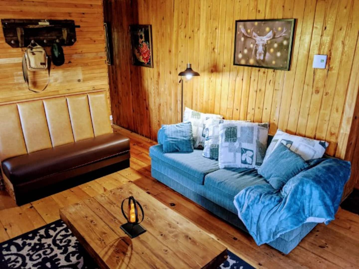Coin salon douillet, The Lodge