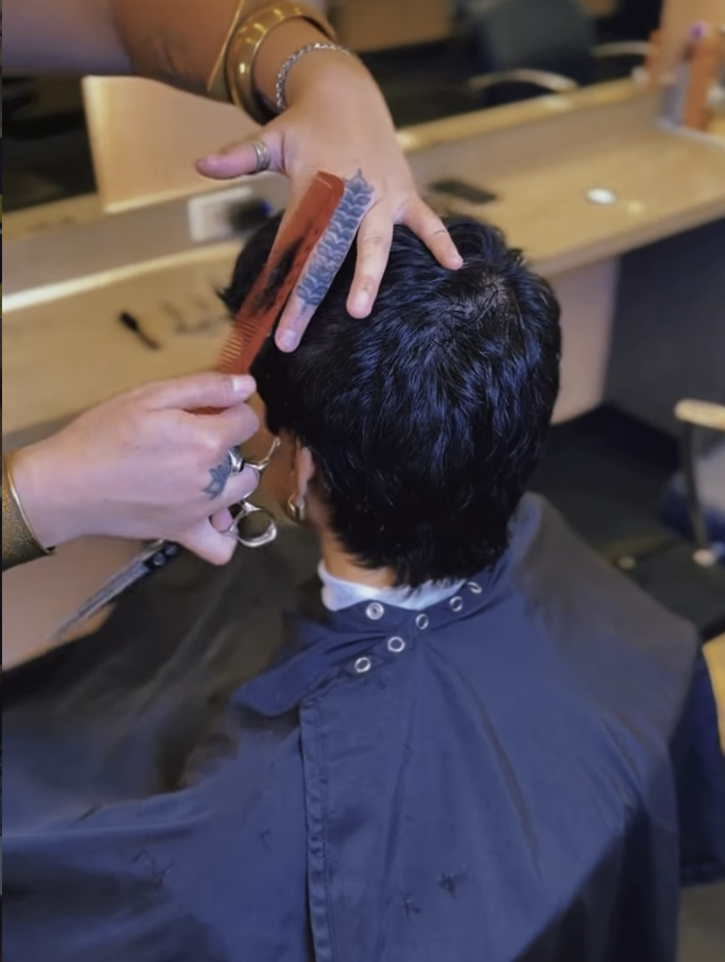 Iris performing precision scissor work