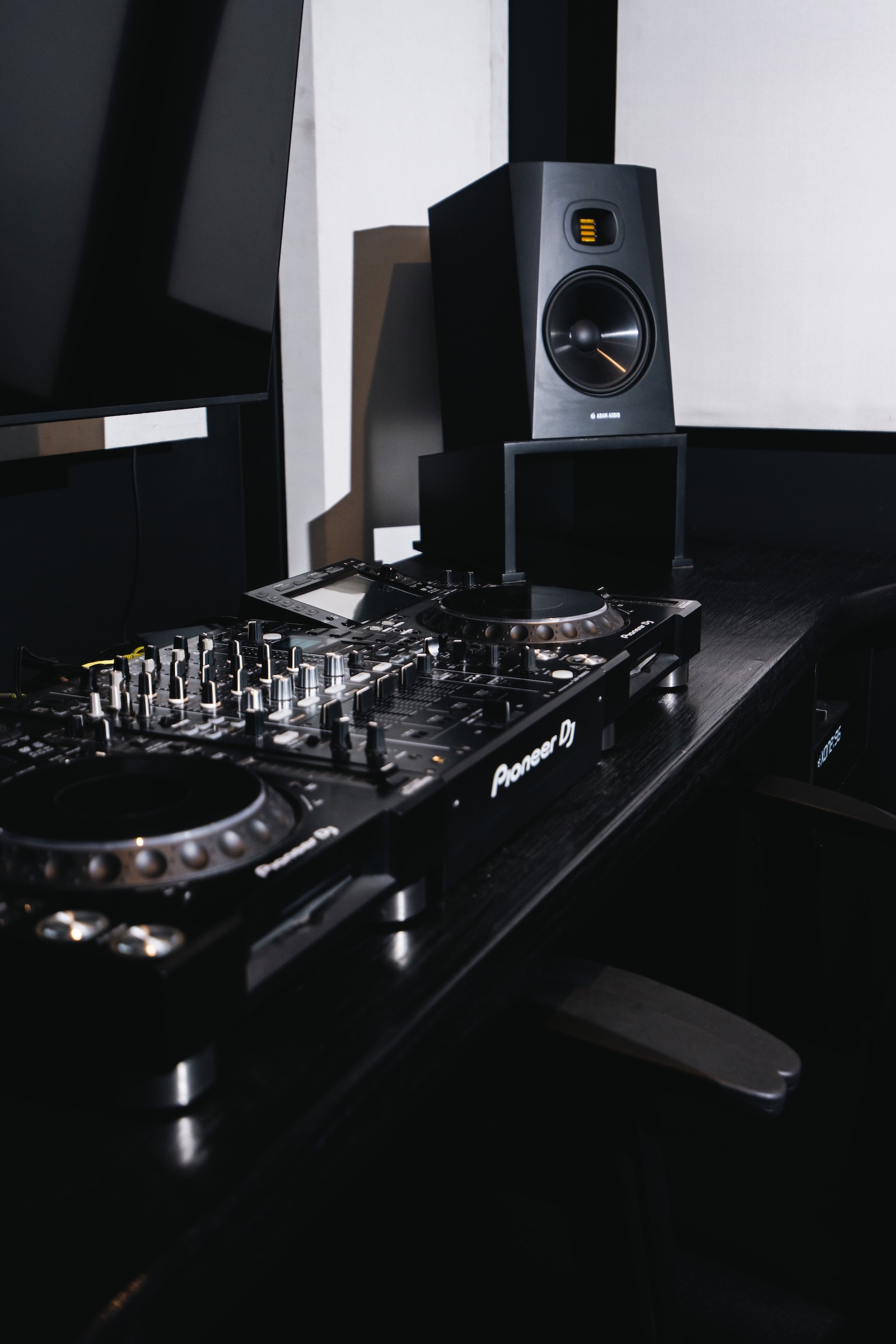 La Juanita Studio
