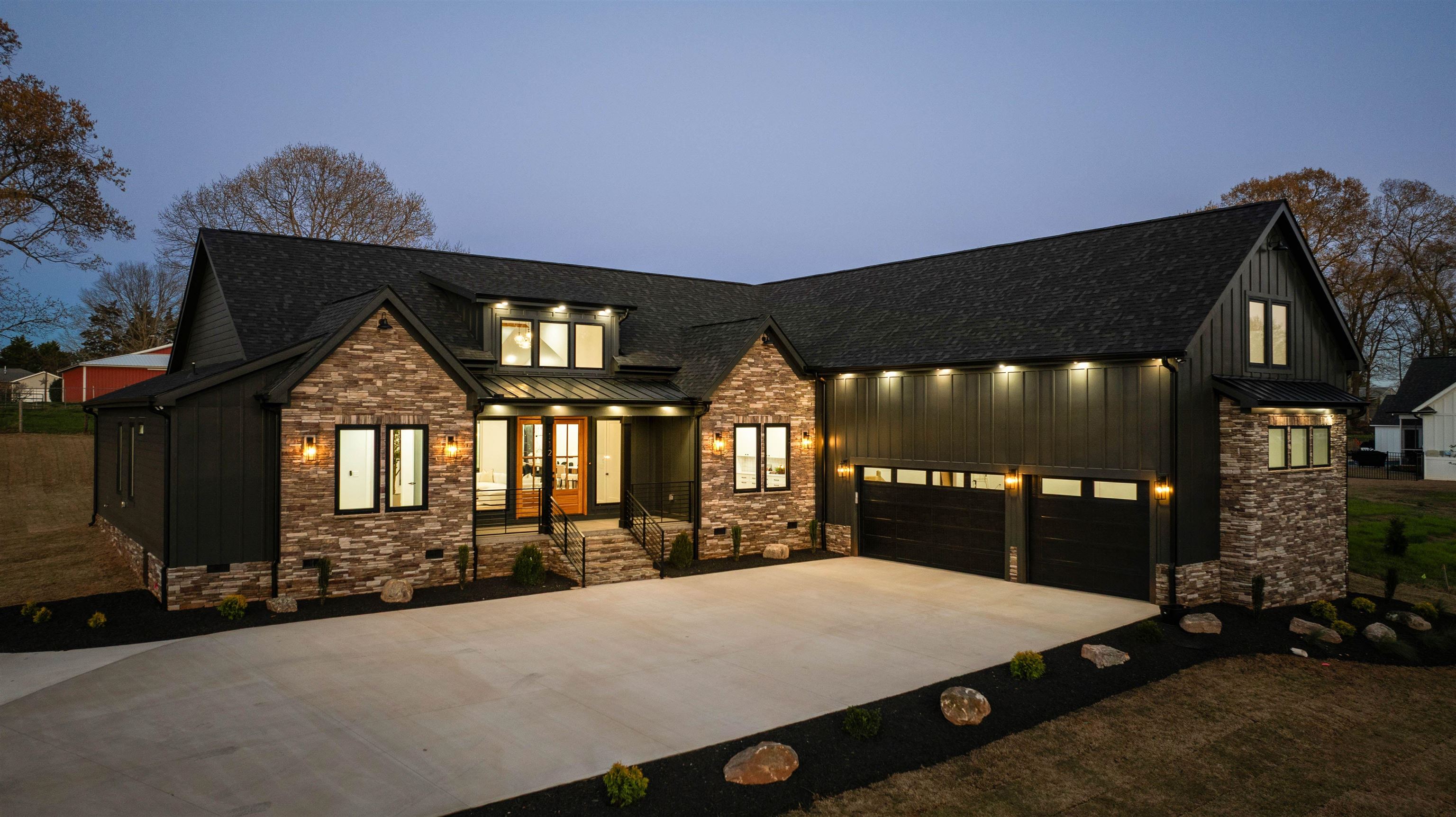 112 Marseille Drive — Front Exterior