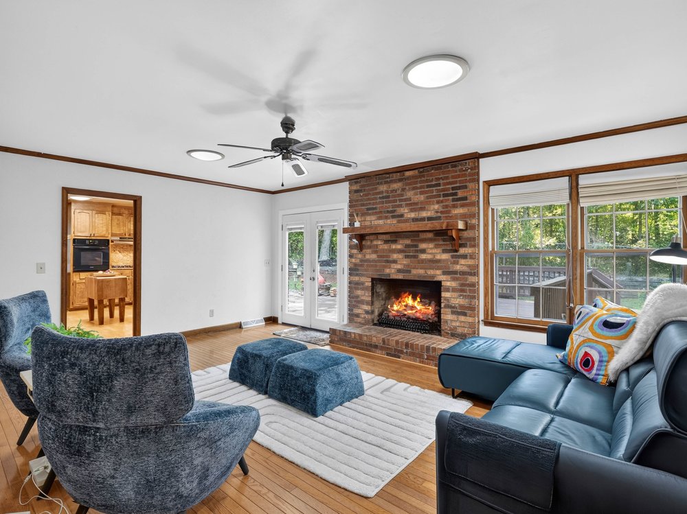 Family Room — 219 Oakwood Ct, Greenville SC