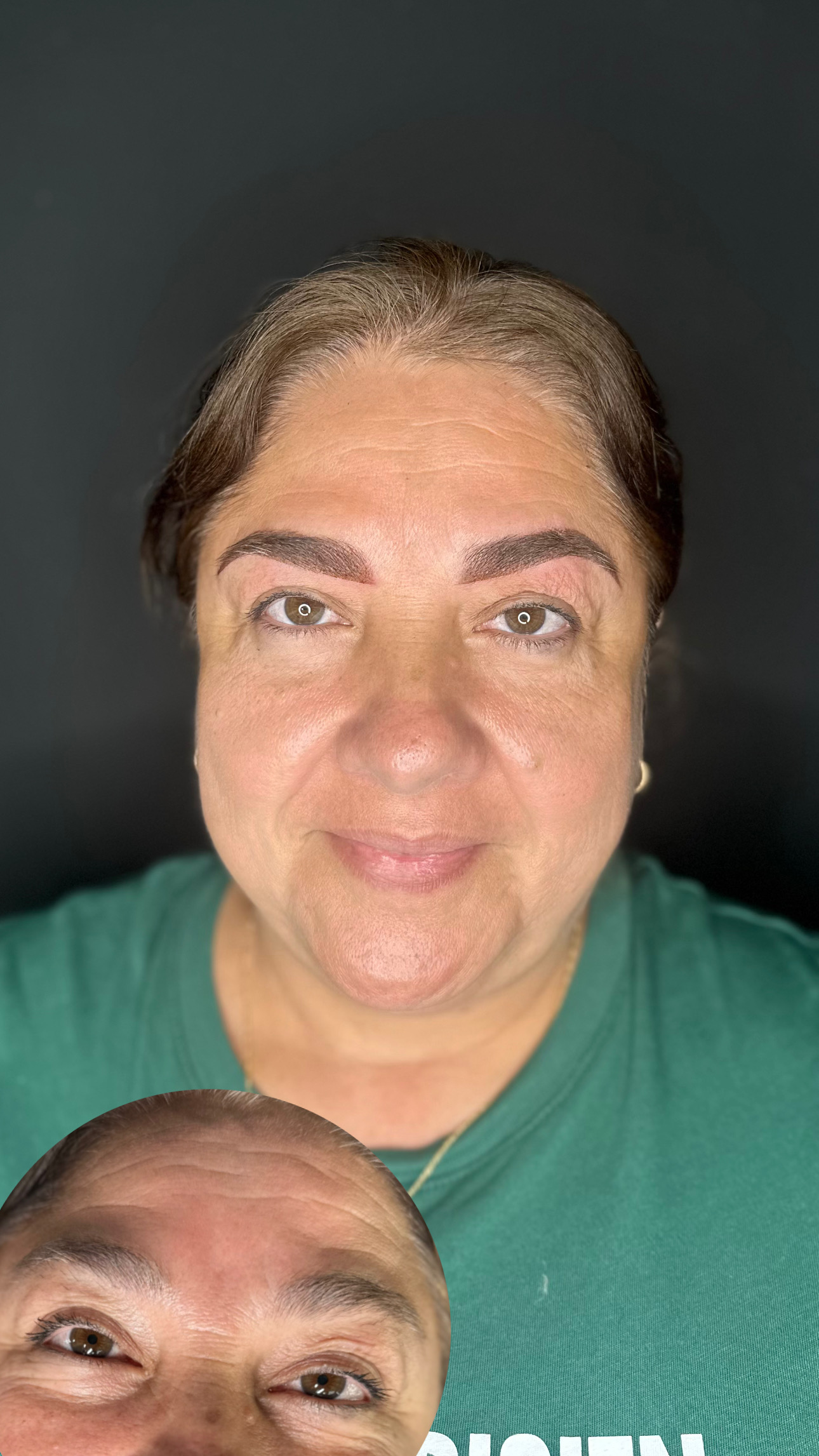 Cejas en sombreado hechas por una alumna (foto 1 de 2)