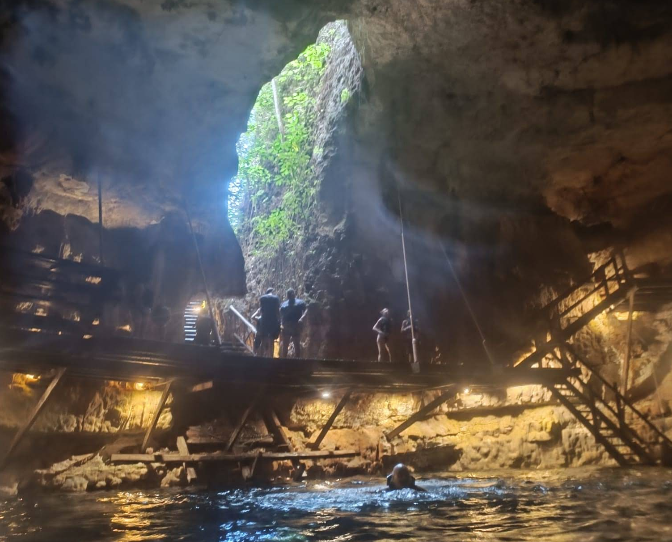 cenote noolha in valladolid mexico
