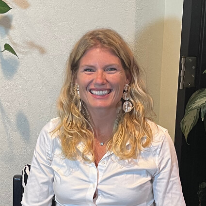 Dr. Lona Cook