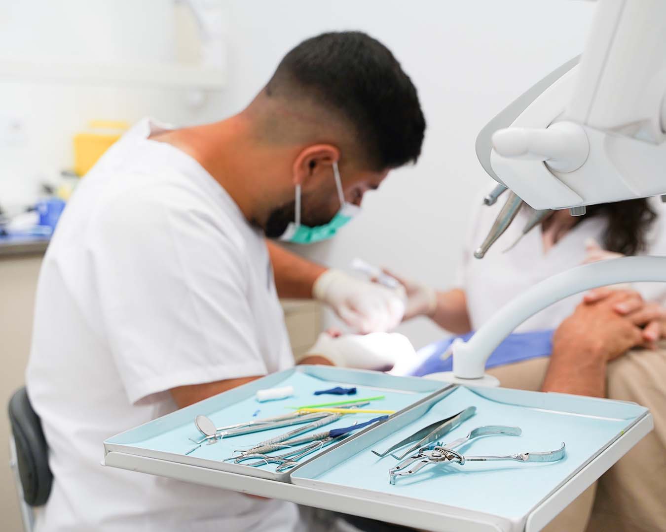 Clínica dental de grupo: ventajas para el paciente y el profesional 