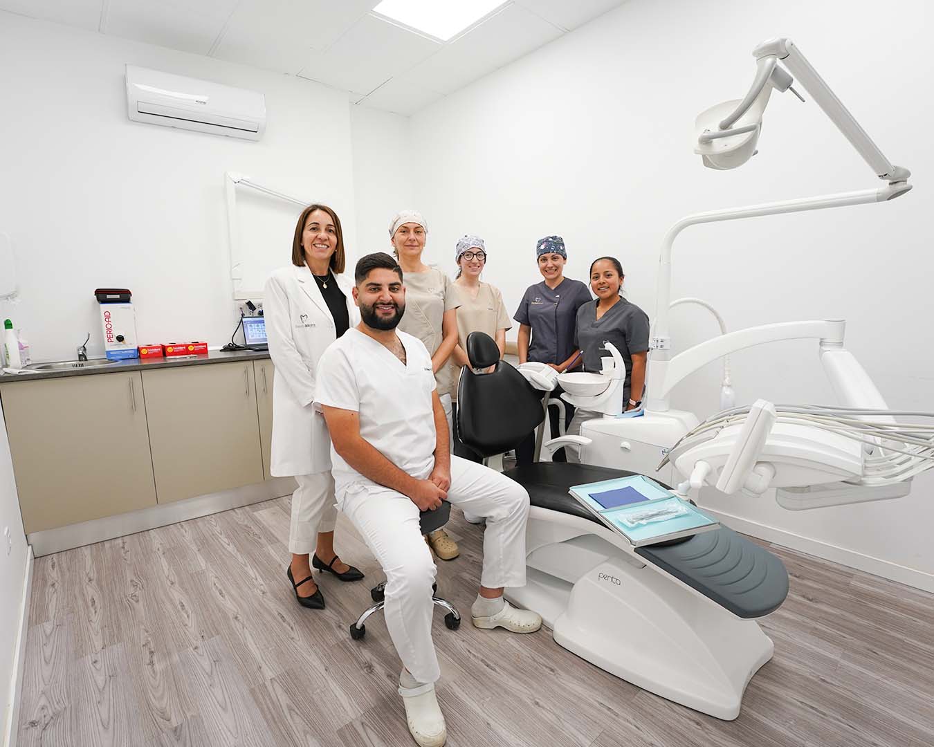 Clínica dental de grupo: ventajas para el paciente y el profesional 