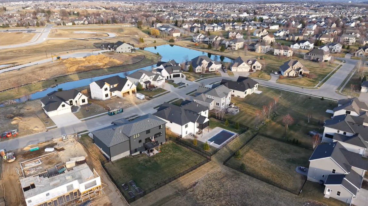 crow creek neighborhood