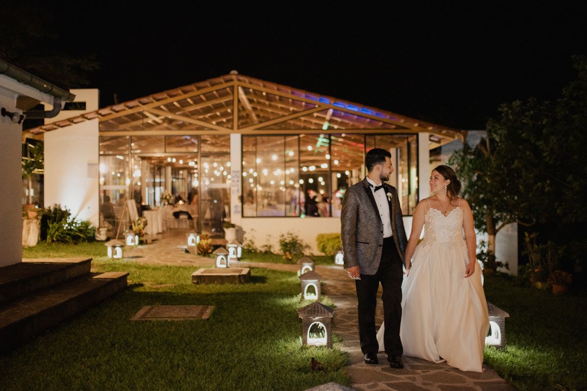 ¿Cuál es el cronograma de boda perfecto para fotos y video épicos en El Salvador?