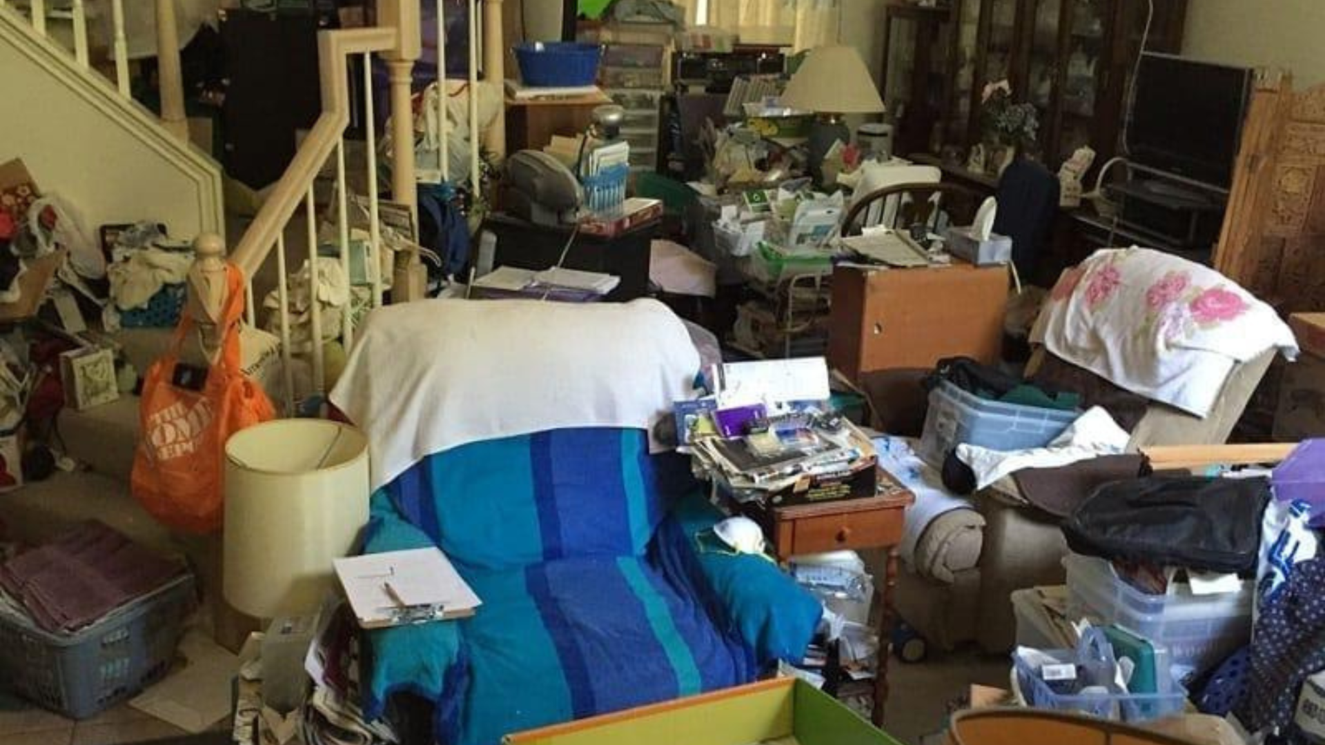 Hoarder House Cleanup