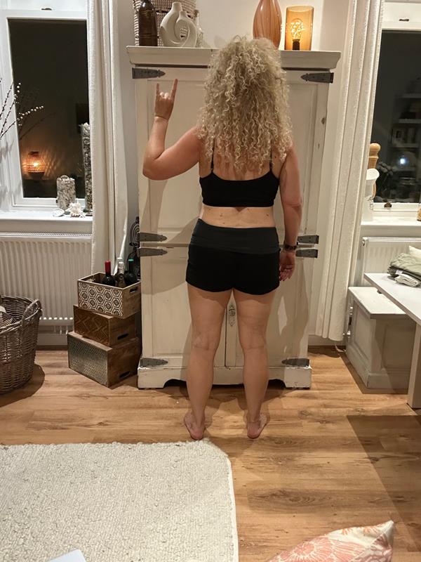 Zoe, after, back view