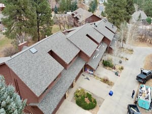 {{ custom_values.service_3 }} in {{custom_values.area_3})