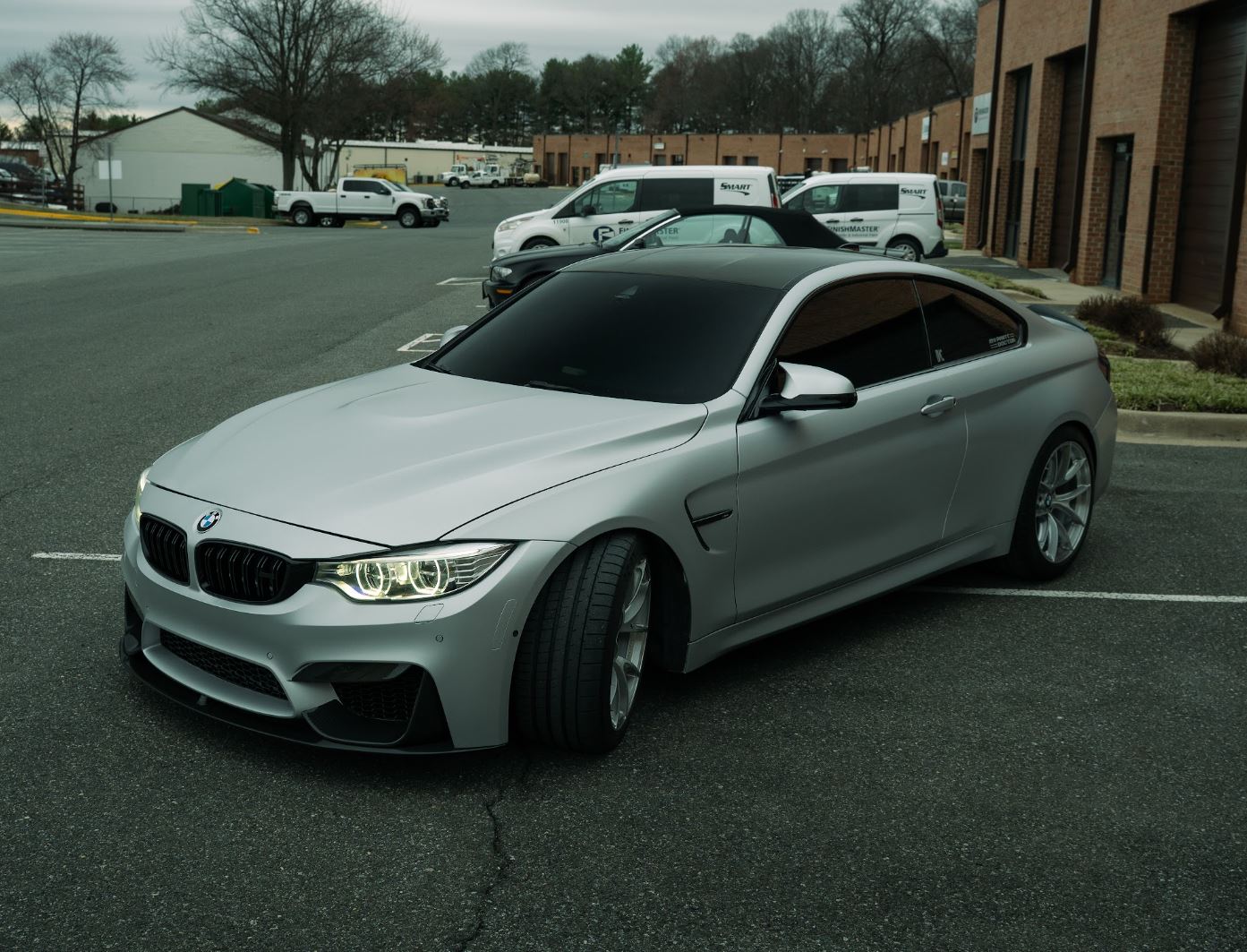 BMW M4 Wildberry