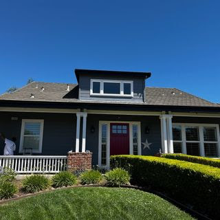 Gloria B. business logo