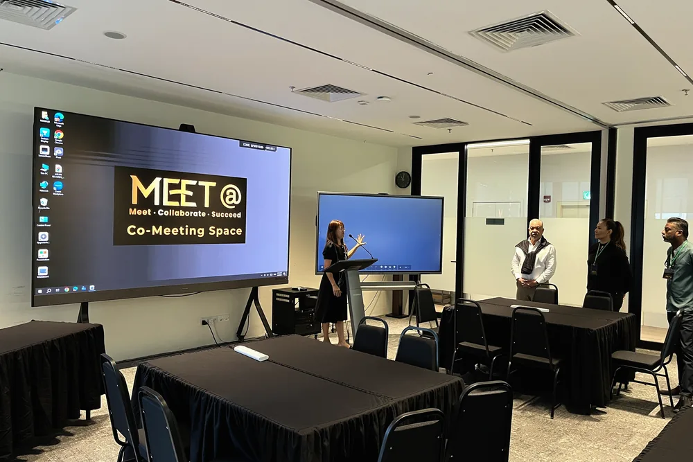 Co-meeting space set up and running for a client session