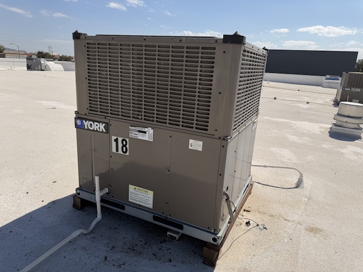 York rooftop package heat pump serviced by Rush HVAC Services in the East Valley of Phoenix, AZ