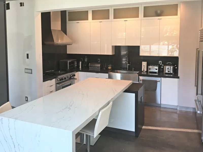 White gloss kitchen remodel by GreenTech