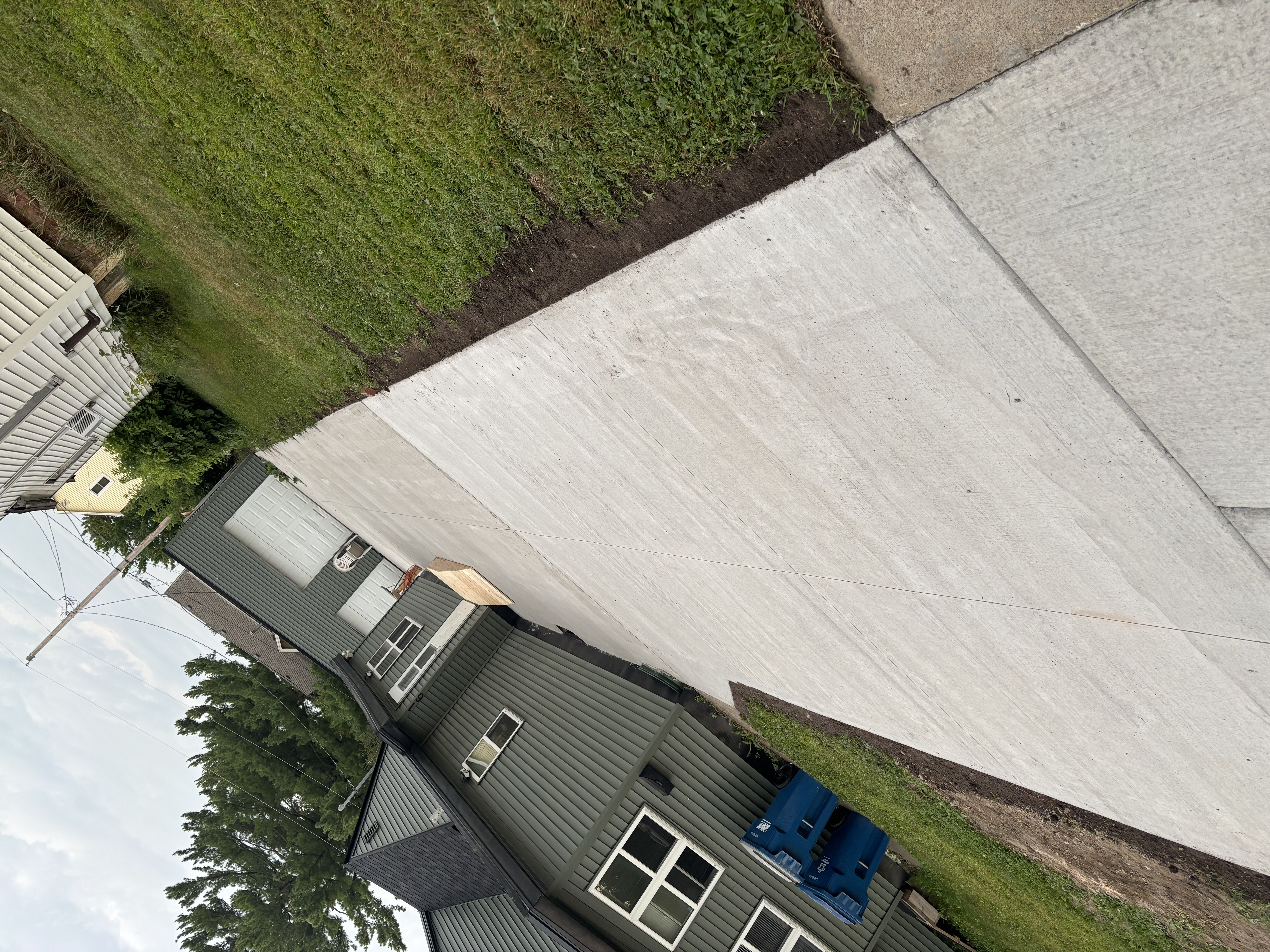Concrete driveway in New Richmond, WI